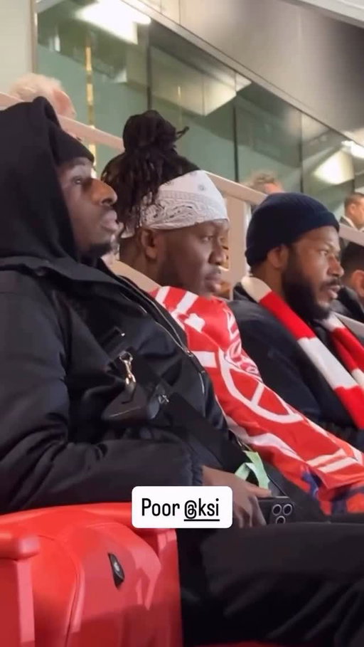 KSI’s reaction as Manchester United defeated his favorite club, Arsenal 😅

#PremierLeague 

🎥 via @niko