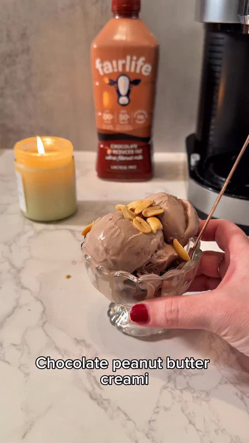 Chocolate Peanut Butter Ice Cream🍫🥜 
If you love the classic combo of chocolate and peanut butter, this recipe is for is for you! 
Recipe: 1.5 cups of fairlife chocolate ulta-filtered milk 2 tbsp of peanut butter Pinch of sea salt Add to the fill line, freeze overnight and spin on ice cream setting
 
Garnish with roasted peanuts for the perfect crunch and enjoy!
