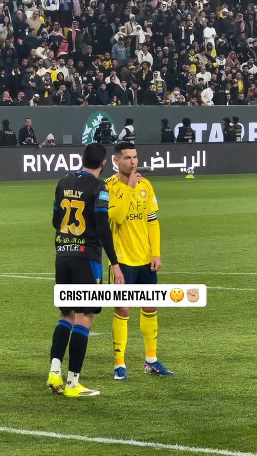 You try to disturb… 𝐂𝐫𝐢𝐬𝐭𝐢𝐚𝐧𝐨 𝐰𝐢𝐧𝐬. 🤫👋🏼

🎥 @m5_esm