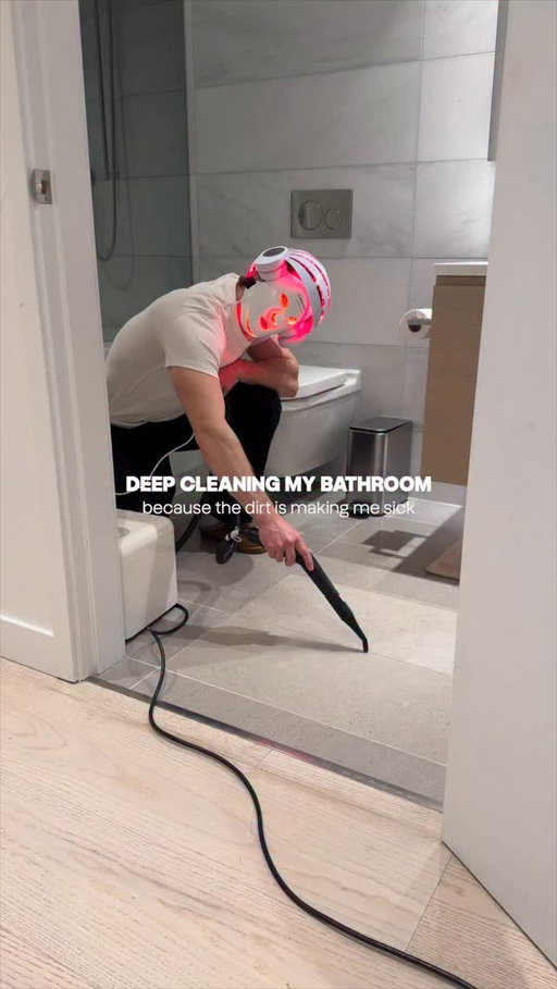 Deep cleaning my bathroom because the dirt is making me sick to my stomach

#cleaning #bathroomcleaning #cleantok
