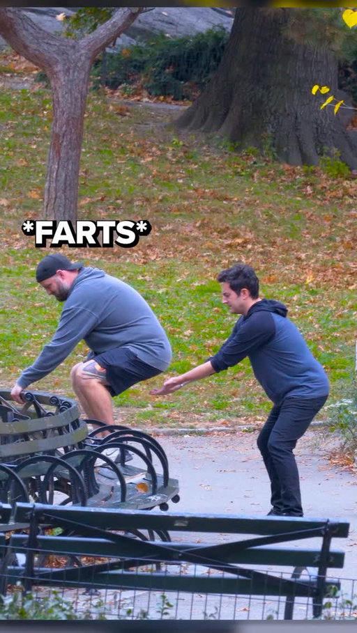 the world’s first fart blow dryer 💨 thank you, fartner in crime @gilstraptv for the assist 🙌🏼