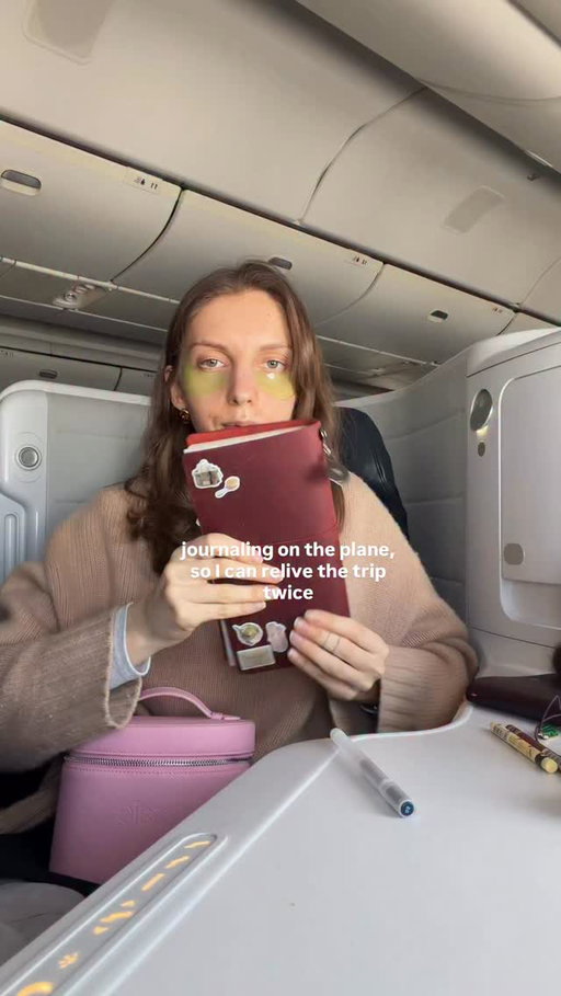 journaling on the plane is always a good idea >>>
