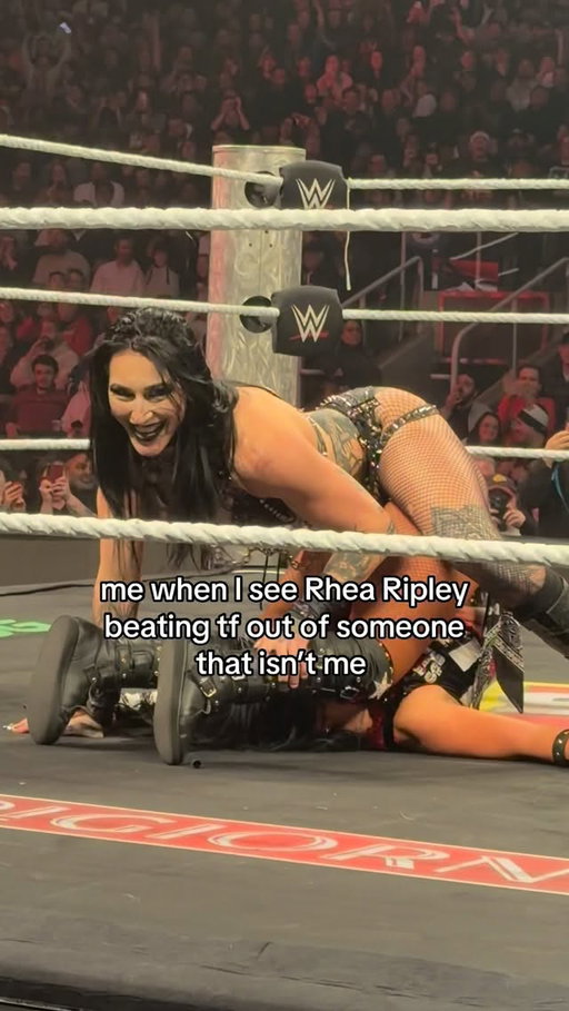 that should be me 😩🥹 #wwe #comedy #relatable #explorepage