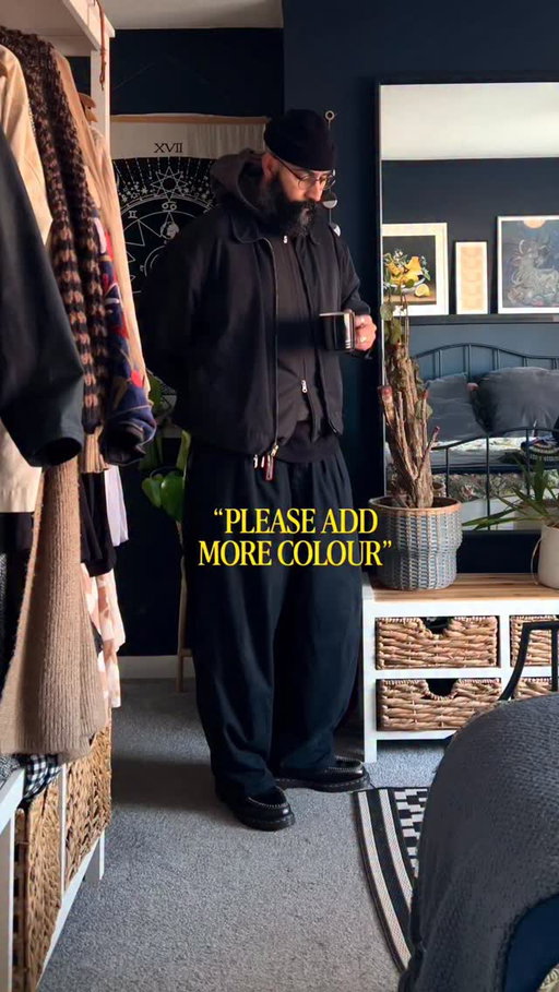 I stand by it, it still counts 🖤 #allblackoutfit #streetwearinspo #addcolour #addcolor Inspiration: @iitsalla