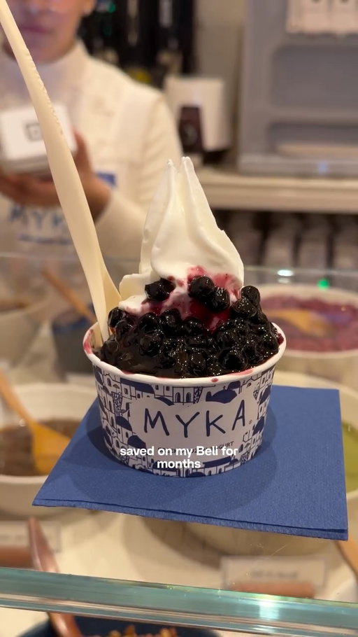 I ❤️ MADRID! So many good eats and sips to be had. If you have any food/drink recs, please let me know! 🇪🇸

@myka_greek 
@honestgreens 
@barganzomadrid 

#studyabroad #studyabroadlife #madrid #collegestudent #madrideats