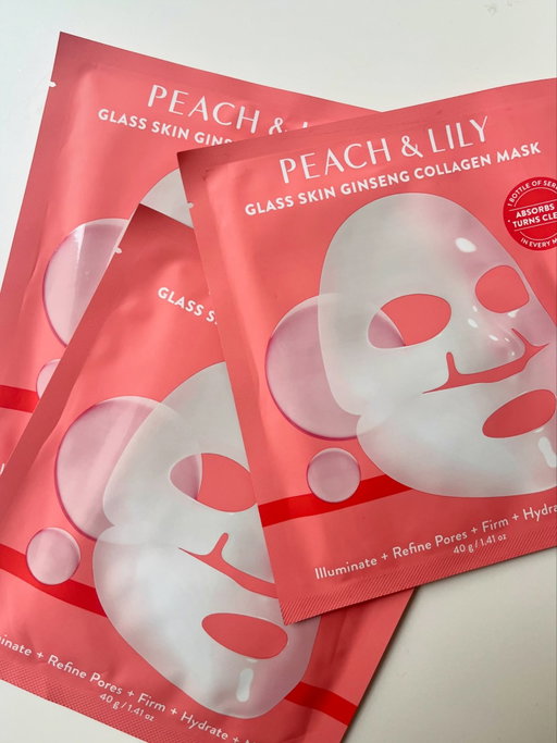 obsessed with these !! @peachandlily 

I’m not usually big on sheet masks, but these are a silicone texture instead of the usual papery kind, and don’t slide off my face! They dry clear over a few hours, then leave my skin glowy and plump for longer than my usual hydrating serums do 🫶

The ingredients make this sooo great for dry winter skin! Collagen + Ginseng + Niacinamide + Hyaluronic Acid + Peptides !

*pr #peachandlily #peachslices #skincarefavorites #kbeautyskincare #kbeautyfaves
