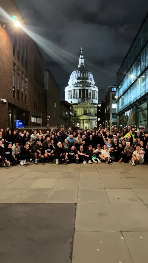 Huge thanks to @midnightrunnerslondon and @luckysaintbeer for bringing the energy to KERB Social Club for another Lucky Saint Tuesday Takeover - another example that January can be fun.
 
From a 5km run through the city, finishing with some refreshing Lucky Saint alcohol-free lagers, post-run bites, goodie bags and DJ’s on the decks. 
 
Thanks to everyone that came down 💥

📍 @kerbsocialclub