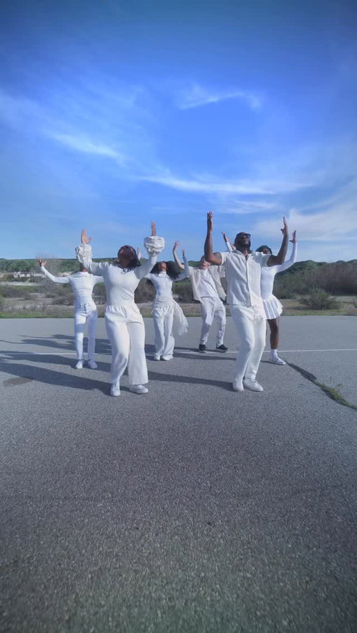 #Papaoutai 
Some searched for a father.
Some grew up without one.
But grace led us to our Heavenly Father. 

🎥: @kreativebeno 
🎵: @arsene_mukendi 

#explore #dance #trending #africa