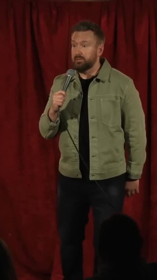 Blinded by the light... wrapped up like a douche in the middle of the night. 

UPCOMING SHOWS: 
Feb 5-7: Eugene, OR @olsen.run 
Feb 13-14: Columbus, OH @columbusfunnybone 
Mar 4-7: Portland, OR @heliumcomedypdx 

#chaddaniels #crowdwork #comedian #standup #sobriety