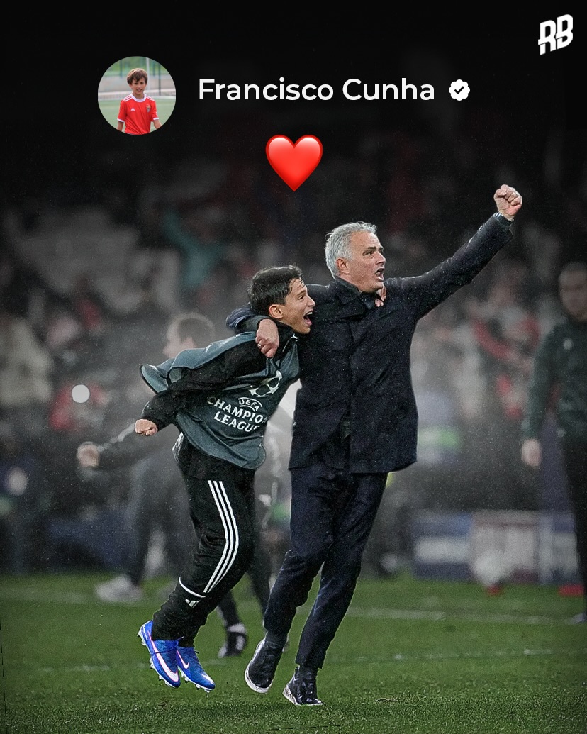 Wow… Jose Mourinho celebrated Benfica’s last-minute goal with one of the ballboys that plays for the U15s team last night.

Francisco Cunha was the first person that Mourinho celebrated with when Anatoliy Trubin bagged in the 97th-minute to send Benfica through to the Champions League playoff rounds 🤯

What a moment - he’ll remember that for the rest of his life ❤️