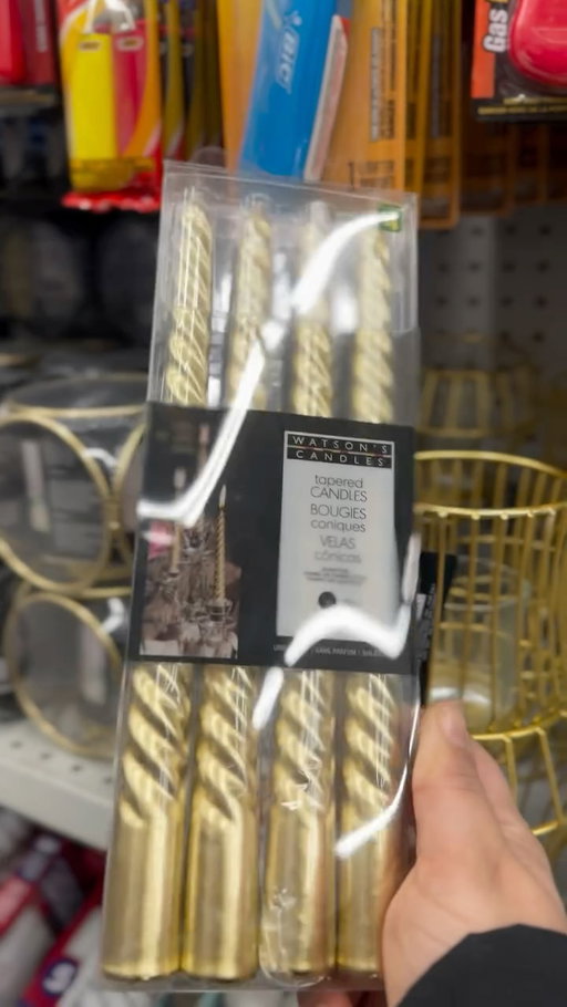 🌙 Ramadan prep on a budget ✨

I found so many beautiful Ramadan items at Dollarama — perfect for decorating, gifting, and everyday iftar hosting 🤍

Saving money while preparing for Ramadan just hits different in Canada 🇨🇦

💫 Which item was your favourite?

📌 Save this for your Ramadan shopping trip and comment below if you want me to do part 2

#ramadanincanada 
#DollaramaFinds 
#ramadandecorcanada 
#MuslimMomsCanada 
#canadiancreators