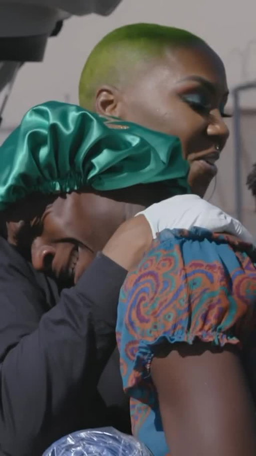 We are heartbroken by the news of Shirley Raines’ passing yesterday. Known to many as @beauty2thestreetz, Shirley was deeply beloved for her tireless work supporting people experiencing homelessness on L.A.’s Skid Row. Through her nonprofit organization, Beauty 2 The Streetz, she dedicated her life to restoring dignity and showing up with compassion where it was needed most.

As we mourn her loss, we look back on a 2022 exclusive we shared with Shirley, where she spoke powerfully about her work and the love that fueled her mission. Her legacy will continue to live on and this world is truly a better place because of her 🤍