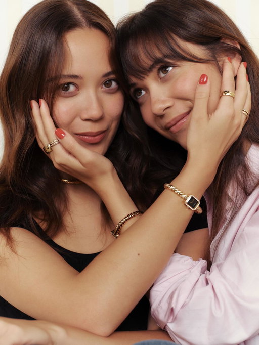 @chanelofficial @junialin coco crush x2 🤍🤍
#workingwithchanel #chanelfinejewelry #chanelwatches