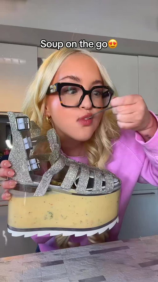 Broccoli cheddar steppers🧀🥣👠
