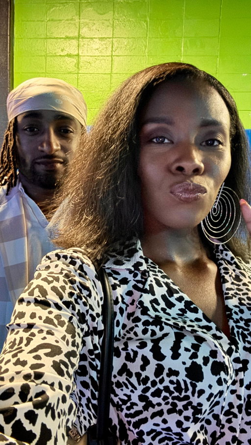 Almost six years married.
A few seasons in between.
A whole lot of choosing each other.

2.15 💛🛼

#therandallway #marriedlife #rollbounce #70s