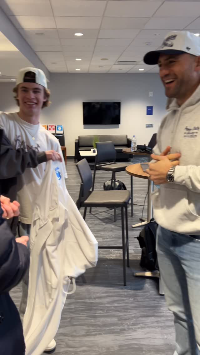 Well well well… look who the boys ran into at Penn State 👀