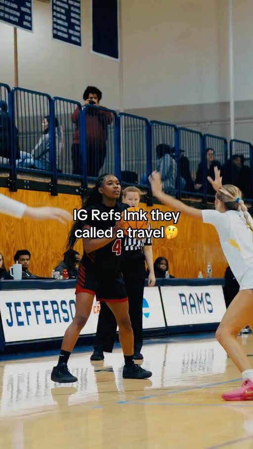 I’m not a ref but I’m leaning towards that being clean 😅 @taytay_theglove