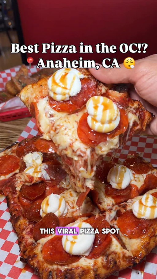 @stadiumpepz Went Viral for their Valentine’s Day Pizza Pocket Love Bites and that Fettuccine Stuffed Calzone! 👀

Place your orders for the Valentine’s Day Love Bites! 

Cool Sports Bar too family friendly so perfect to watch the big game coming up! Try their new Detroit Style Pizzas! 

@stadiumpepz 
📍726 S State College Blvd. Anaheim CA 92806