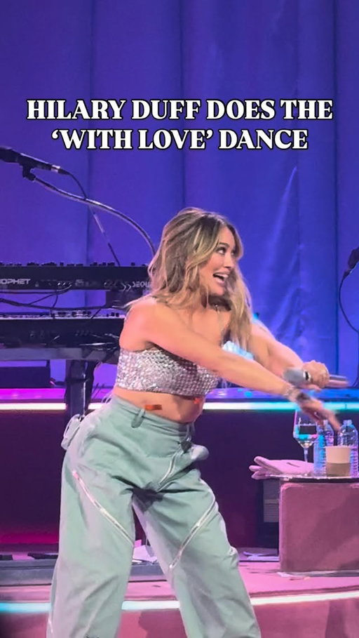 @hilaryduff the icon you are omggggg 👑💓✨

📸: @ronniehiii #iheartradio