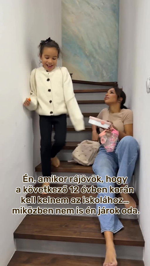 … már elárulhatom, hogy a suli első hetének péntekén, ülve elaludtam a barátainknál, miközben beszéltem… 🙈😅

Ti hogy vagytok a reggeli, suli előtti rohanással?

Névre szóló hátizsákok, kulacsok és uzsonnás dobozok a Naras Kids webshopjában!

#momlife #fun #sajatvallalkozas