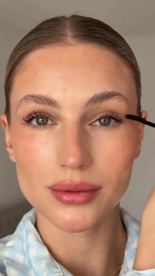 Není řasenka jako řasenka! Já stále nechápu, jak to ten @lorealparis dělá, ale co vyzkouším je 10/10! ✨ potřebuju řasenku, která neslepuje řasy, naopak je krásně prodlouží a rozčeše a tento výsledek mluví za vše, 100% doporučuju vyzkoušet  L’Oréal Paris Extensionist 🙌🏻#lorealparismakeup #Extensionist

* ve spolupráci