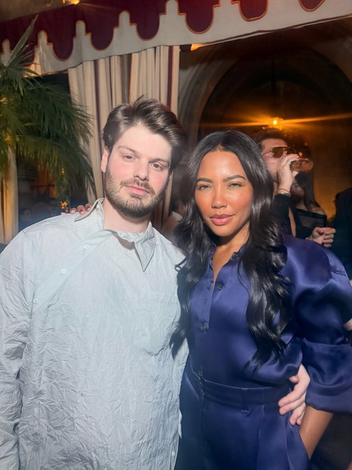 Getting to meet a business hero of yours at one of the events of the year was just the icing on top. Thank you @emmagrede for being so gracious in person and to @esteelauder for hosting such a major night filled with great memories honoring the launch of the newly renovated Double Wear foundation. @jaleesajaikaran you’re a real one ❤️
