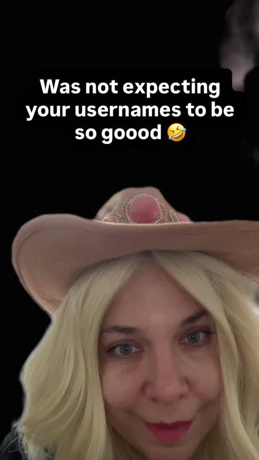 Did I miss your username? These are the ones I caught flying through my notifications when my album was going viral a few months ago. Comment below if you think your username will make me snort giggle. And thanks always for being here! #notifications #hilarious #username