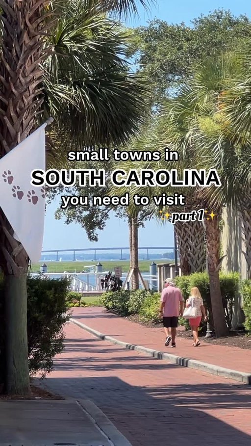 Small towns in South Carolina you need to visit: 📍Beaufort, SC 🌴🛥 ✨part 1✨

Follow me @jensensavannah for more NC & SC gems 💎

#southcarolina #lowcountry #weekendtrip #smalltown #travel