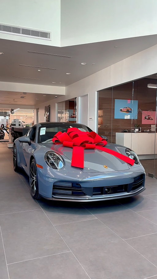 Timeless design. Track-bred performance. Everyday drivability.
The Porsche 911 continues to set the standard for what a true sports car should be.

📩 Curious about the 911? Message us to learn more and find the one that fits your lifestyle.