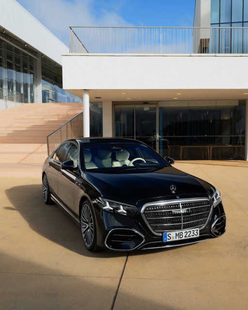 That feeling has a name. The new #SClass.
Your new space to feel at home.

Coming to Canada in summer 2026. European model shown. Optional equipment depending on the individual configuration. The Illuminated Standing Star will become available at a later stage after market launch.

#MercedesBenz #MercedesBenzCanada