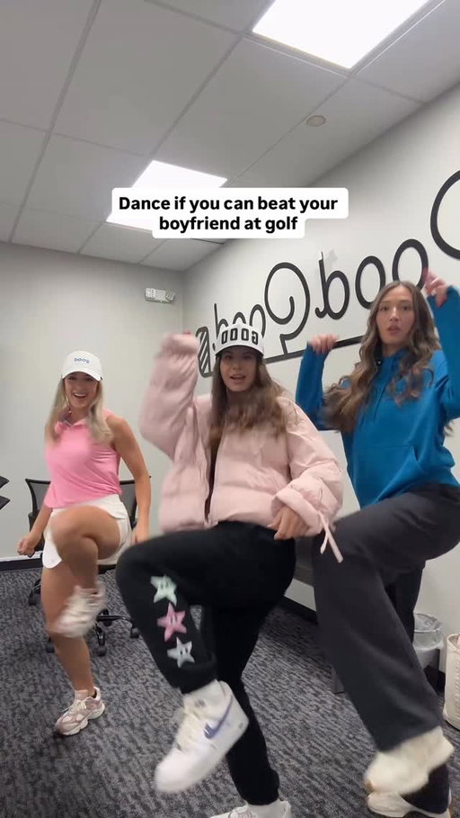 They don’t want the smoke ❤️ jk maybe they do 😂
.
.
.
#golf #goodgood #dance #womensgolf #goodgoodgirls