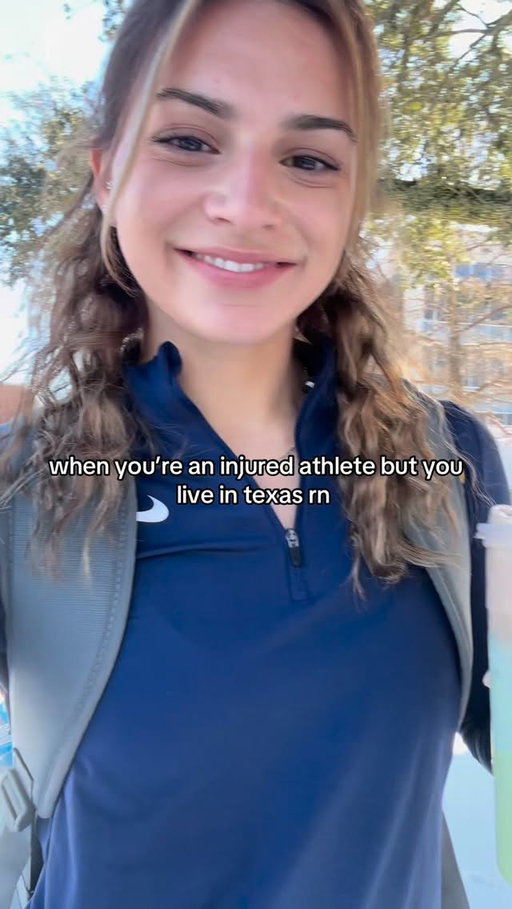 who needs ice when you have texas weather🤠 ATHLETES use the link in my bio to sign up with @influxer and start earning for your talents! ⭐️