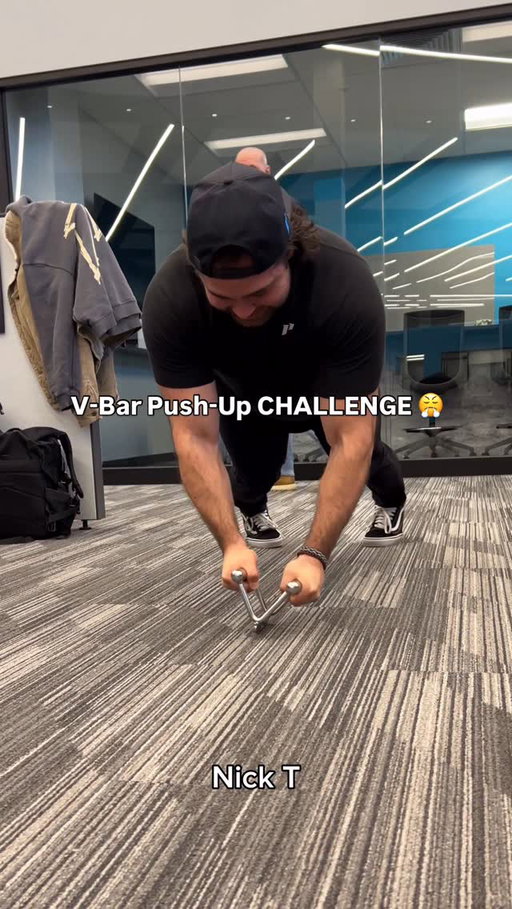 Thought we were gonna dominate this tbh 😅

#vbarpushup #challenge #officelife #1stphorm