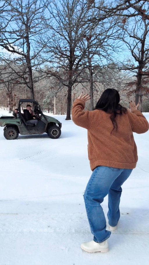When you have a wild bunch, there’s no “aesthetic” content, but we have a lot of fun and create a lot of chaos 🤪

#momhumor #motherhood #momlife #millennialmom #relatablemom