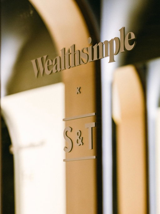 Are you financially fit? Stop by the @wealthsimple pop-up at @sweatandtonic at The Well before February 13 to say hi, score some limited-edition merch, and book a complimentary financial wellness consultation.

Note: all consultations will take place at The Well, but you can schedule them at S&T's Yonge + Shuter studio, too.

📸 Credit: @bypaigethompson