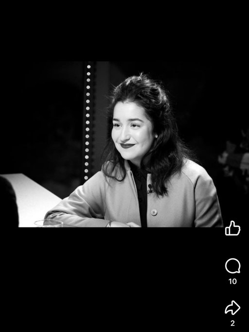 10 ans sépare ses deux jeunes femmes. Une avait un rêve. L’autre l’a réalisé. @deuxhommesenor