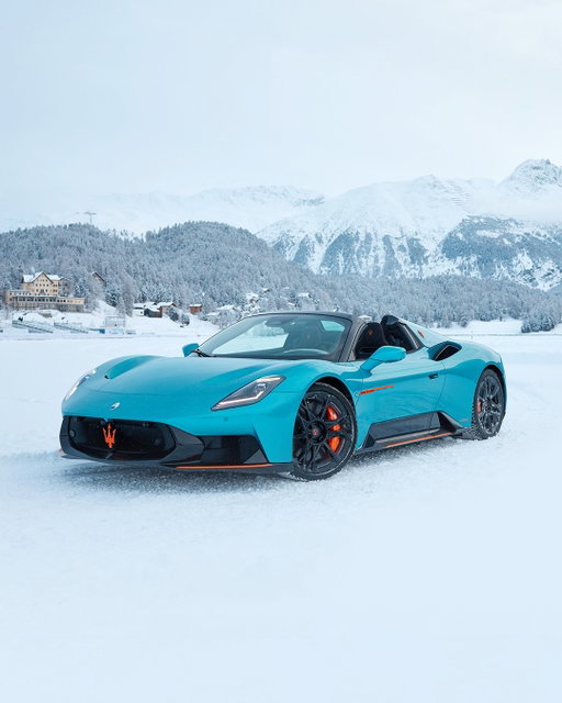 A bespoke Maserati Fuoriserie creation unveiled at The I.C.E. St. Moritz.​⁣
Glossy AI Aqua Rainbow paint, Fuoriserie Glossy Orange details and full Alcantara interiors define the custom new MCPURA Cielo Frozen Magma. ​⁣
#Maserati #MaseratiMCPURACielo #TheIceStMoritz @theicestmoritz
**⁣⁣⁣⁣⁣⁣⁣⁣
Please refer to the official technical specifications through link in bio.