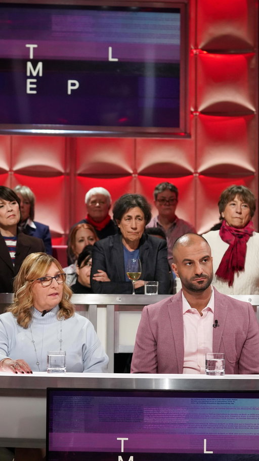 Vingt ans après la tragédie de Dawson, Louise de Sousa, mère d’Anastasia, maintient vivante la mémoire de sa fille. 
Dans une nouvelle émission spéciale, Tout le monde en parle se penche sur les sujets marquants et les moments phares de l’année 2006. Pour l’occasion, @guyalepage accueille @martinmatteofficiel à titre de coanimateur invité.
📺 Enregistrée il y a quelques jours, l’émission sera diffusée dimanche 1er février à 20 h sur @icirctele et @icitoutv 

#tlmep