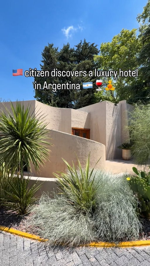Mendoza, Argentina 🇦🇷: I highly recommend booking with @hotelboutique.lamaria for your Mendoza trip.

The rooms look, feel, and smell like the most luxurious form of comfort. The location is central to many of the best bodegas and conveniences, the staff is attentive, and there are various facilities on-premise.

I especially enjoyed the excellent ambiance and sauna to sweat out all the wine between wine tours.

If you plan on traveling to Mendoza, this is the kind of hotel you want to stay at.