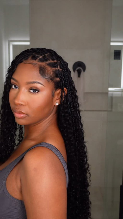 I had to try the viral miracle knots (hold the knots) hairstyle! super easy process but not quick at alllll (you gon need a couple days 😭). You are also gonna need some good hair, I got mine from hotbraids. You only need 1 bundle and you can go a little shorter if you want. 
Hair: @hotbraids_official 20 inch 245 grams 3a3b crochet hair 
Products:
@amika hydrorush shampoo 
@ilovethedoux chief rocka
@dysonbeauty super sonic hairdryer 
Neat braids conditioning gel