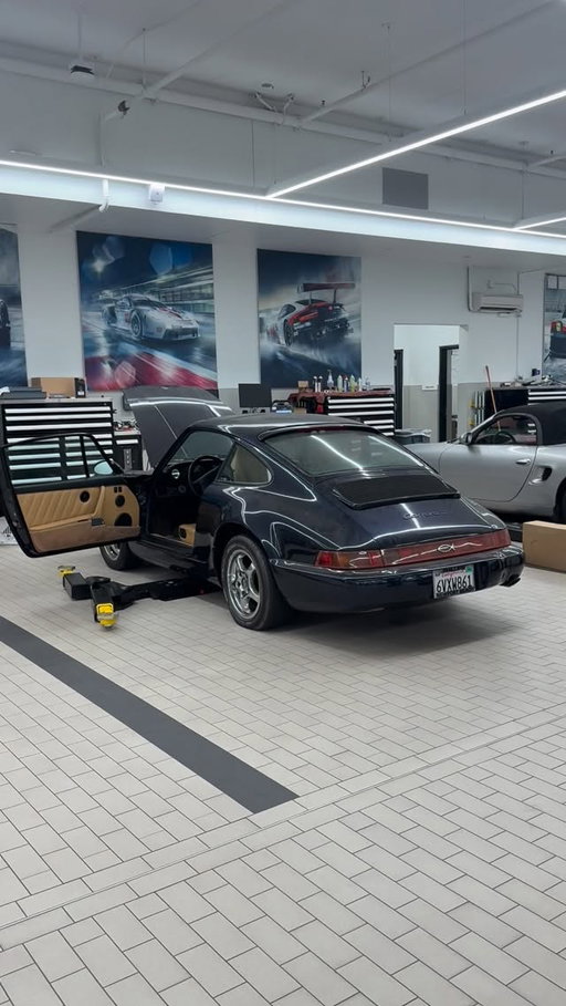 Going under the scope to see what’s next for this 964 Restoration #porscheclassicrestorationchallenge #classicrestorationchallenge #porsche911 #964 #porschechallenge26
