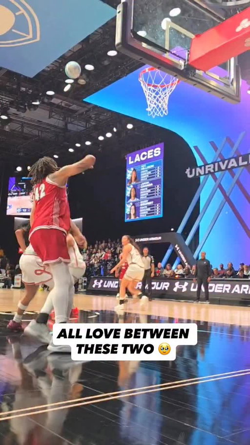 JC holding on to BG for dear life 🤣

Tune in on truTV to watch them go at it