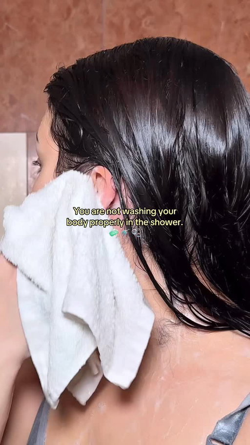 you’re not washing your body properly and it’s not your fault 🫧

 #hygiene #showertok #selfcare