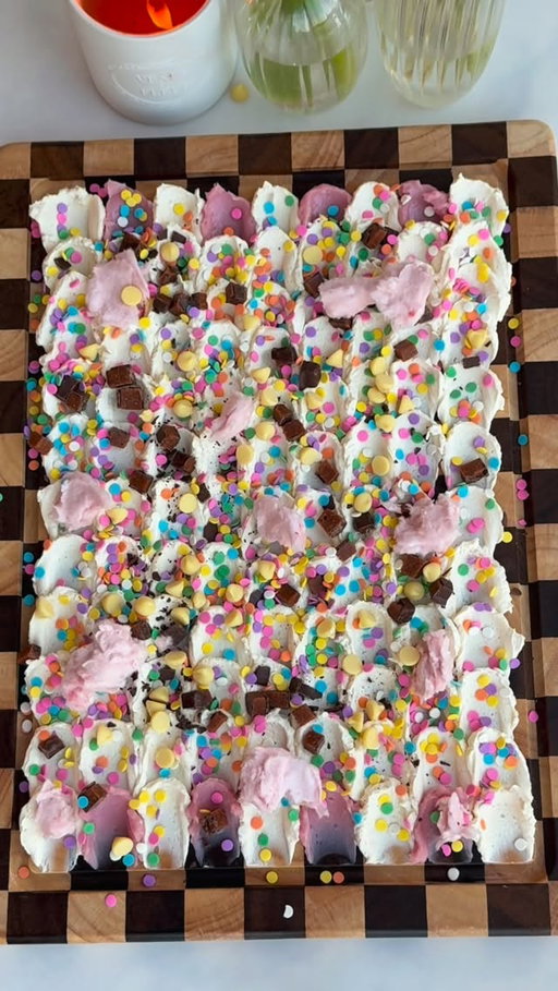 Frosting boards > charcuterie boards.

Steps:

1. Gently place @frostbuttercream 
2. Chop and sprinkle on @datesmartersnacks 
3. Give a generous shake of naturally colored sprinkles.
4. Pull and place @cirrus9candy cotton candy.
5. Give it a dash of @saldeibiza 

Then scoop it all up with @bytembrownie bites. 😋 

Tag the friend who would hover by this with you the entire night. ❄️🍨 #butterboard #dessert #foodhack #hosting #food
