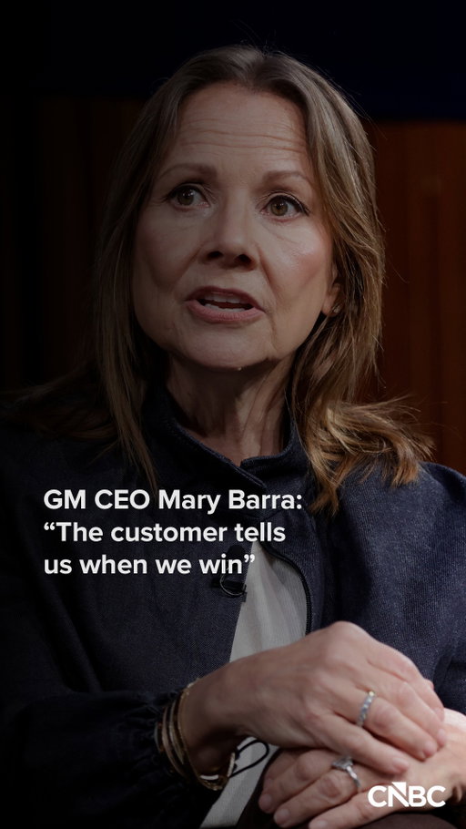 GM CEO Mary Barra has led through decades of crises — and her leadership playbook is simple: do the right thing (even when it's hard), solve problems fast, stay transparent… and obsess over the customer.

Because as Barra puts it: "The customer tells us when we win."

What’s the #1 leadership lesson you've learned the hard way?

Tap the link in bio for more from CNBC Leaders Playbook — a new primetime TV series hosted by Julia Boorstin where top business leaders break down how success is built.