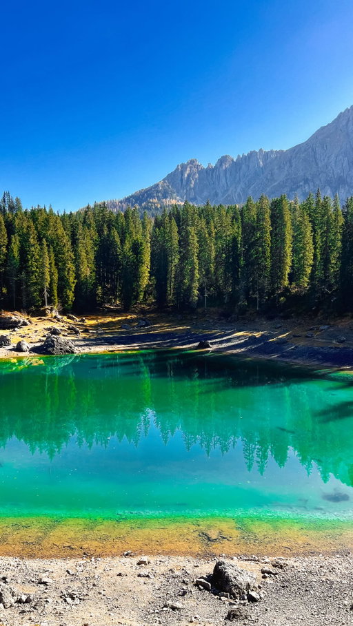 am i wrong? 📍 Dolomites
.
#outdoorslife #adventureisoutthere #natureescape #hikingtheglobe #cestolidi