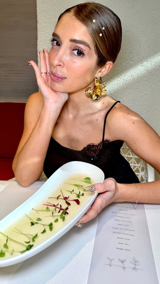 🙋🏼‍♀️VIDEO COMPLETO EN YOUTUBE (me encontráis como “edurnyx”)

Probamos el mejor restaurante del mundo de 2024😱 con 3 Estrellas ⭐️ MICHELÍN (📍Disfrutar, Barcelona) 

#parati #fyp #viral #fypシ #comida