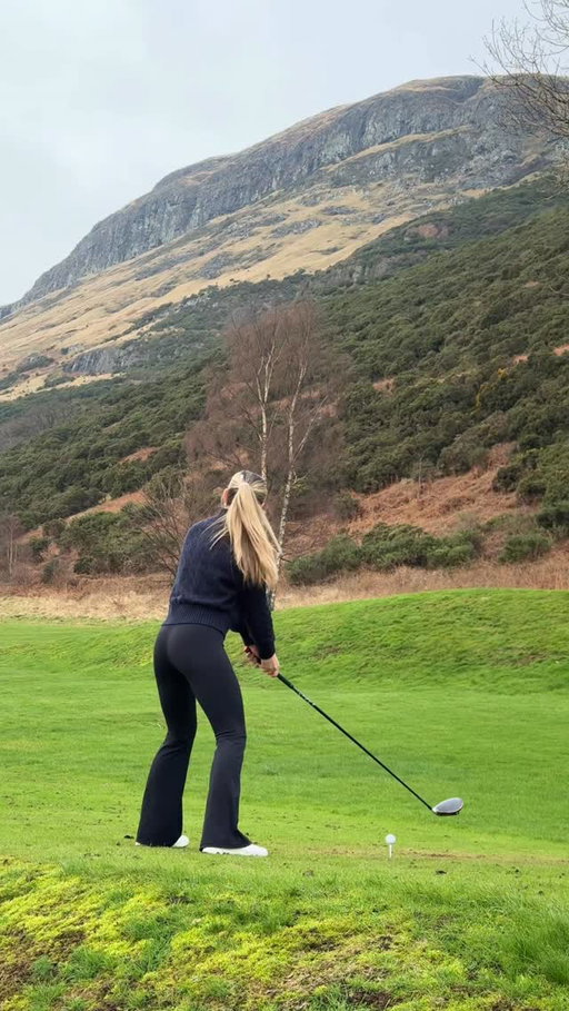 Winter golf in Scotland
.
.
#golf #golfgirl #golfswing #scottishgolf #scotlandgolf