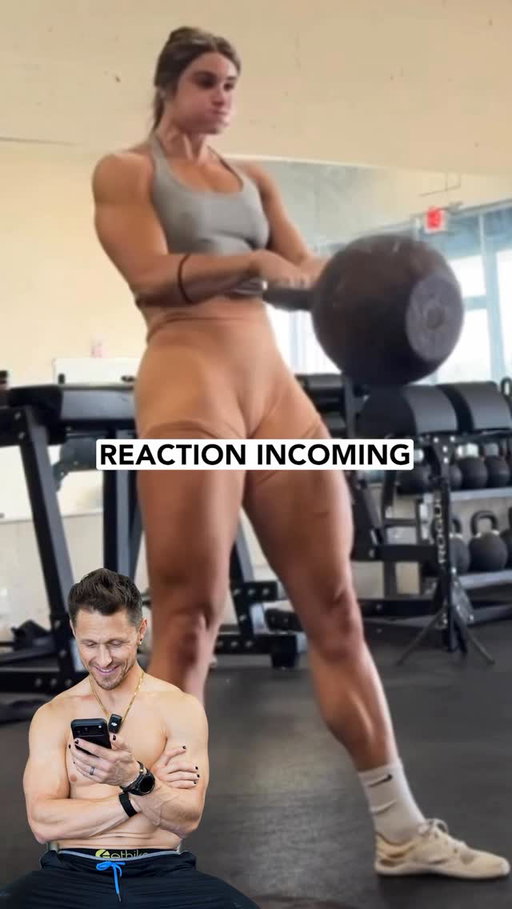 @katiesonier please drop your lower-body secrets because WOW. You are insanely strong 👏
⠀⠀⠀⠀⠀⠀⠀⠀⠀
Tried the 202 lb kettlebell swing challenge today and… yeah, this was TOUGH. I’ll give her the win - she made it look way easier than it felt 😅
⠀⠀⠀⠀⠀⠀⠀⠀⠀
#functionalbodybuilding #kettlebellswing #strongwomen #strengthtraining #fitnesschallenge