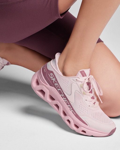 Sweet on the eyes - comfort for your sole. 💖👟